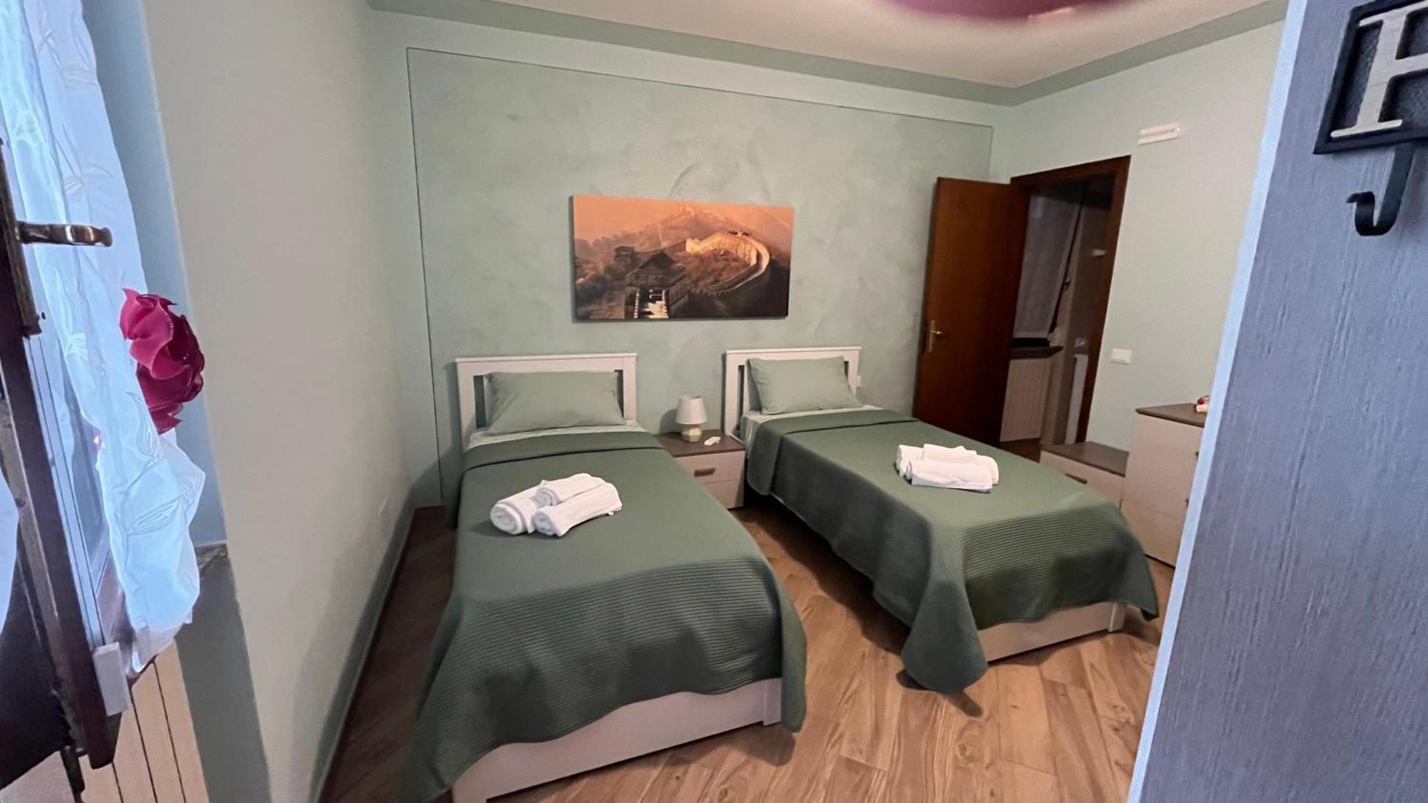 Paola House Villa Lonato Bagian luar foto